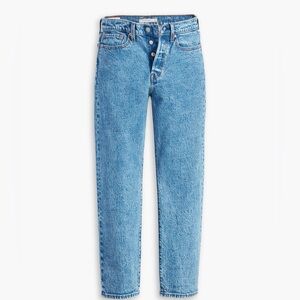 ⭐️ Levi’s Wedgie Straight Jeans⭐️